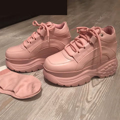 Fashion Woman Leather Sports Sneakers