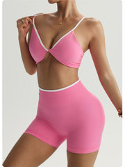 Seamless Elastic Contrast Bra And Shorts Set.