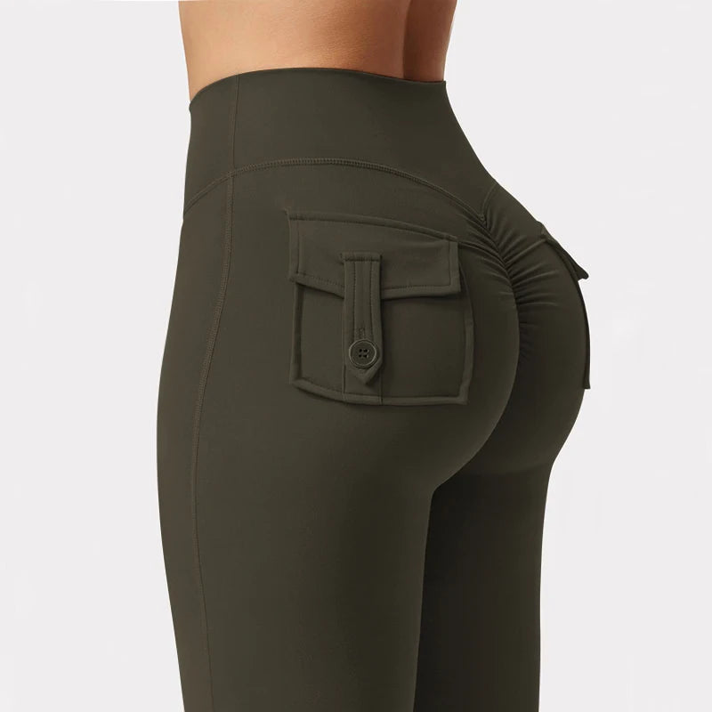 Green leggings with a pocket on a white background