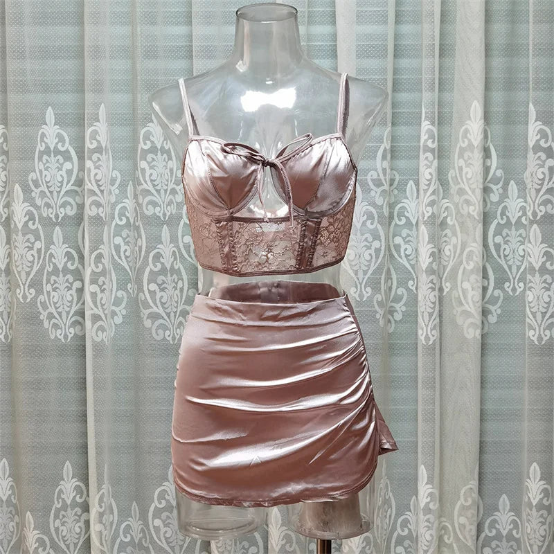 Luxury Satin Fish Bone Bra & Pleated Skirt Set – Sexy 2-Piece Lingerie