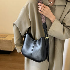 Retro Textured Bucket Hobo Bag – Wide Strap Crossbody