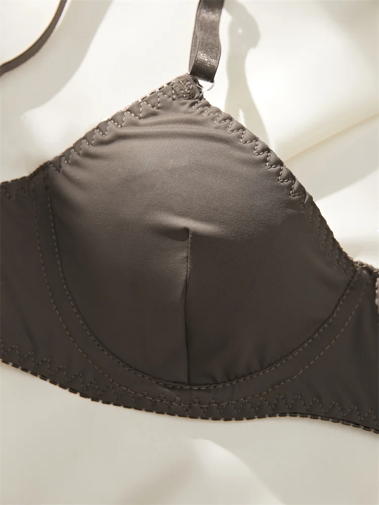 French Ultra-Thin Lingerie Set – 3-Point Erotic Bra & Panty