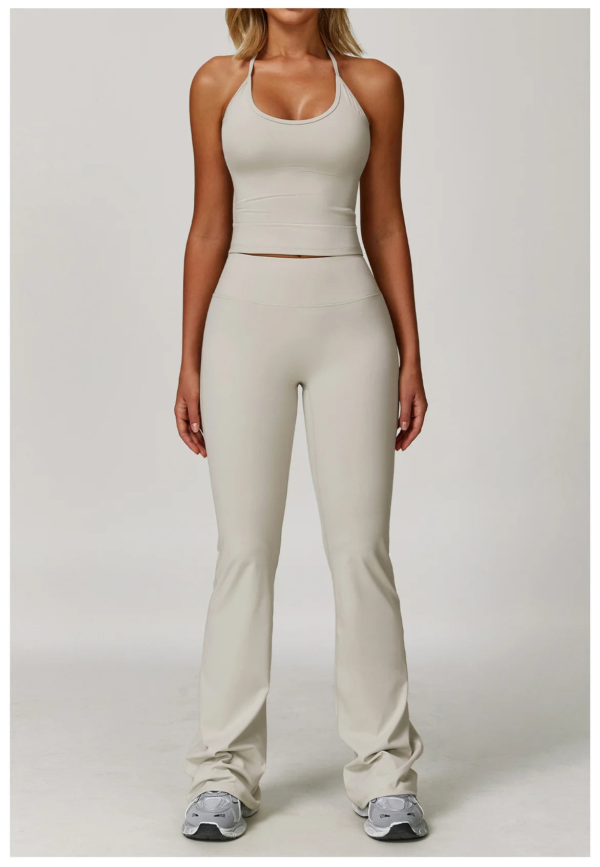Women’s 2-Piece Yoga Set – Bell-Bottom Pants & Sports Bra