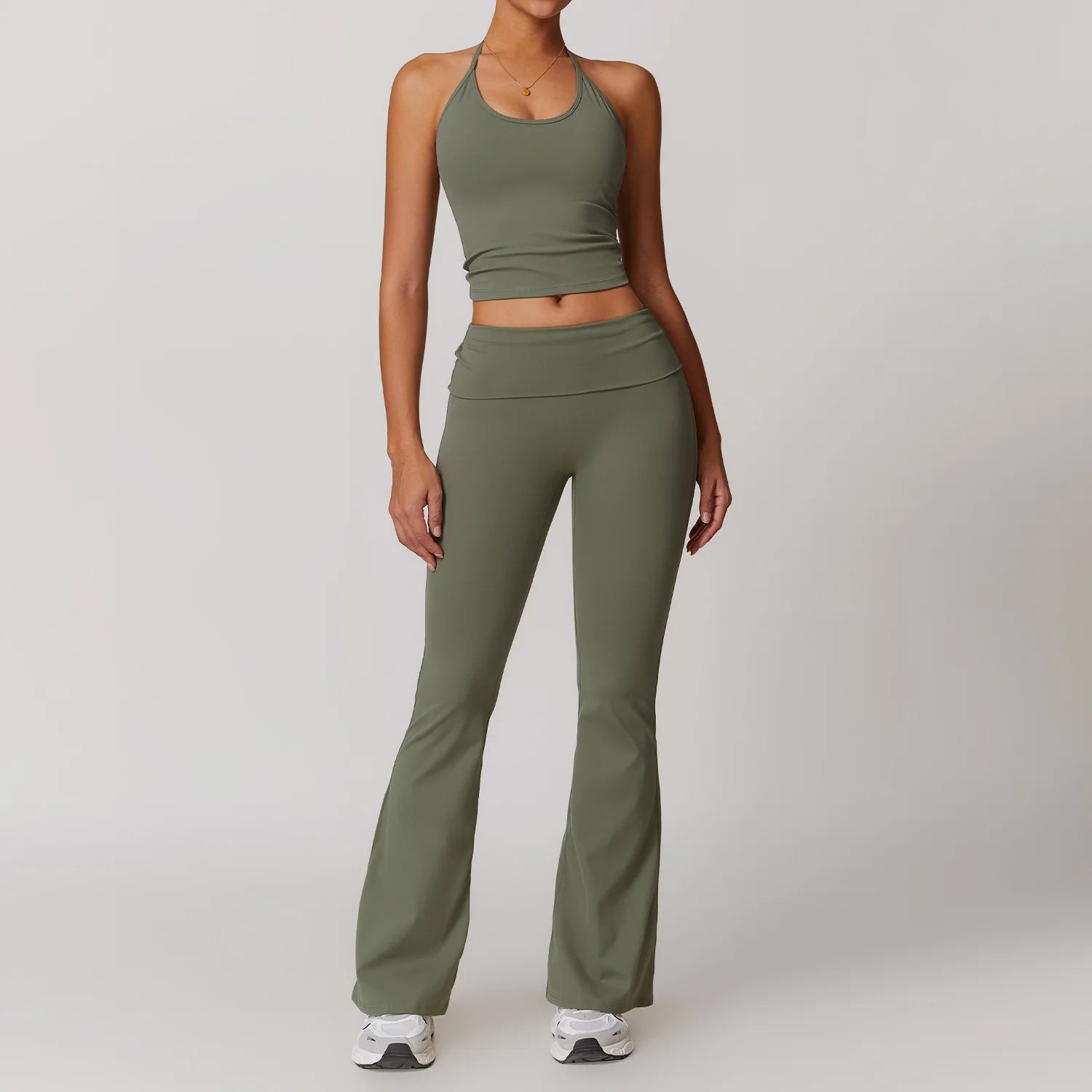 Women’s 2-Piece Yoga Set – Bell-Bottom Pants & Sports Bra