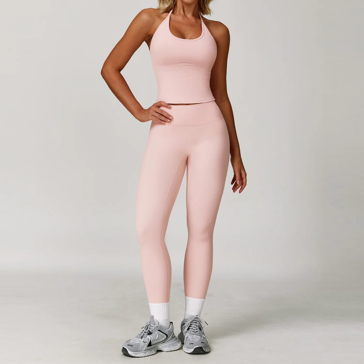 Women’s 2-Piece Yoga Set – Bell-Bottom Pants & Sports Bra