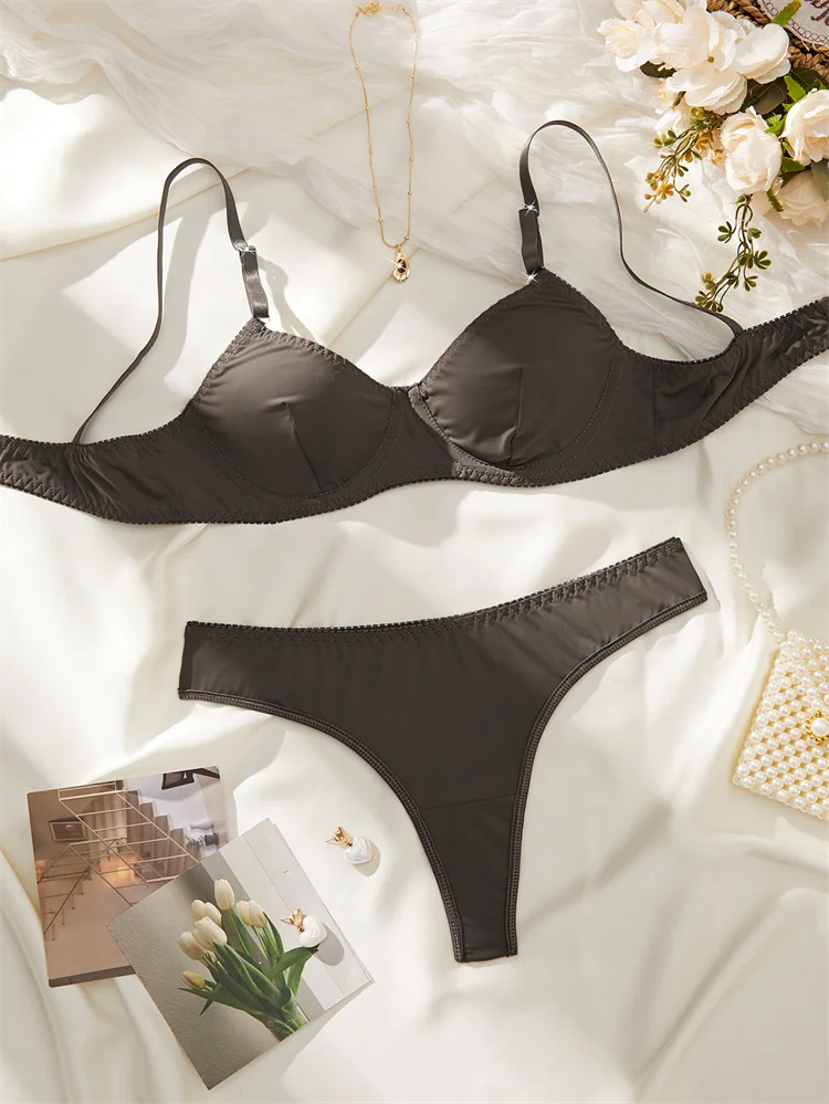 French Ultra-Thin Lingerie Set – 3-Point Erotic Bra & Panty