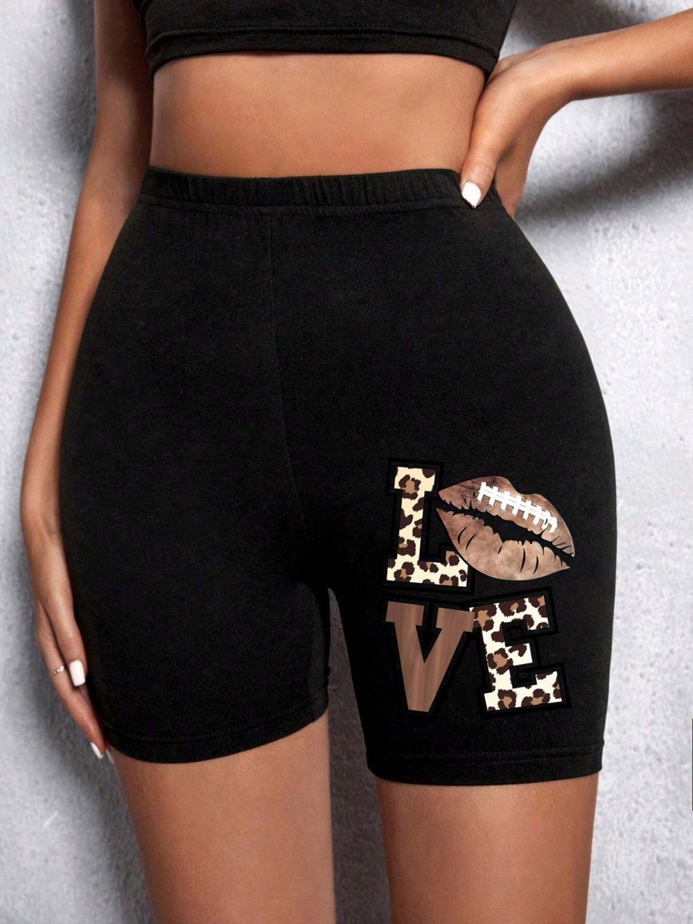 Trendy Leopard Heart Print Shorts-