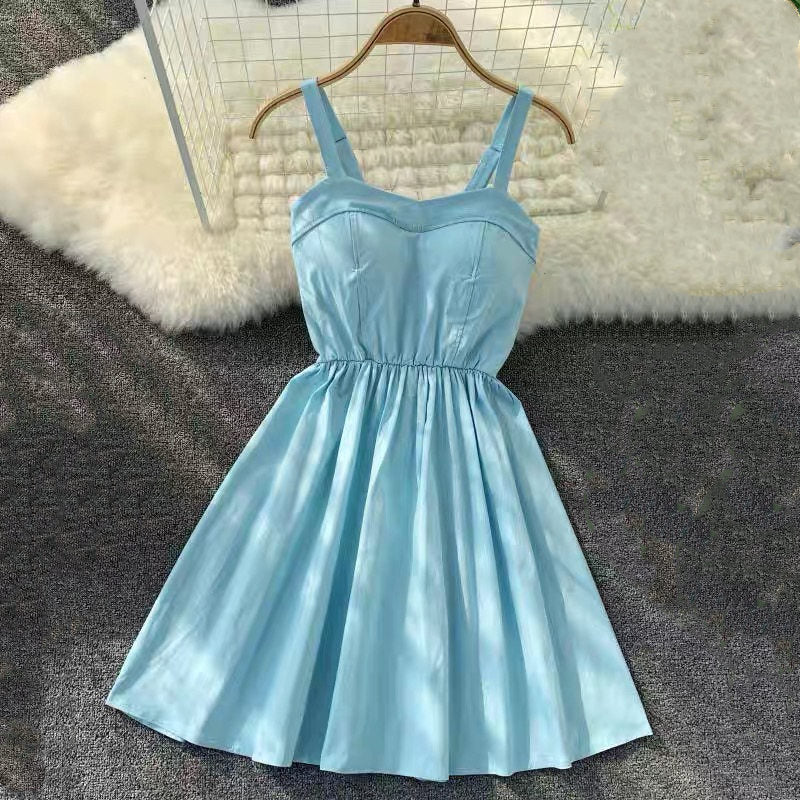 Knee-Length Strapless Party Dresses