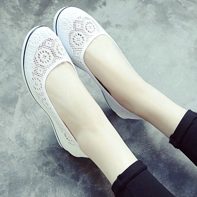 Women Flat Bottom Nurse Shoes