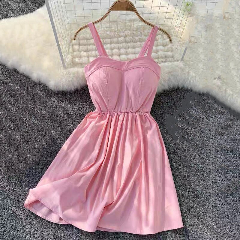 Knee-Length Strapless Party Dresses