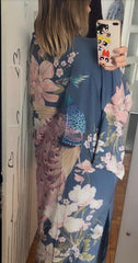 Long kimono with 3/4 sleeves and embroidery