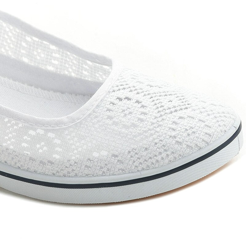 Women Flat Bottom Nurse Shoes