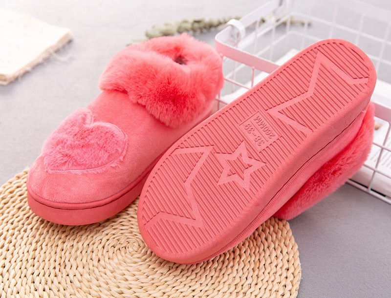  Heart-Shaped Cotton Women Slippers