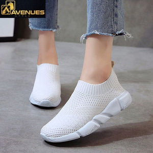 Women Breathable Slip On Flat Shoes